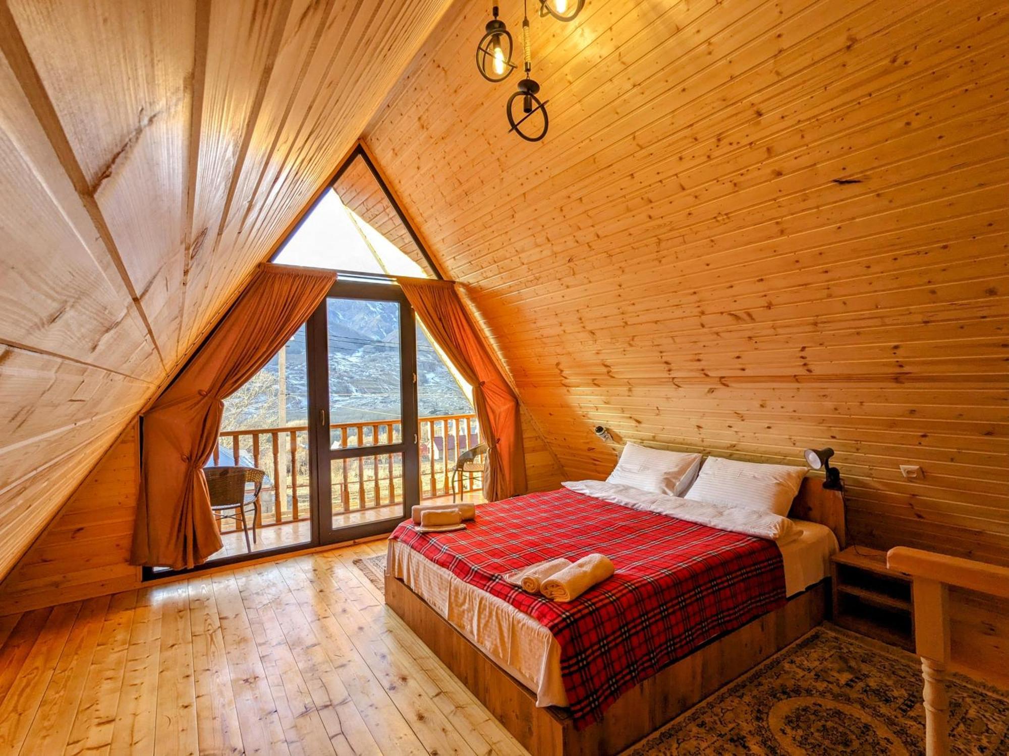 Cottage Caucasus Казбеги Экстерьер фото